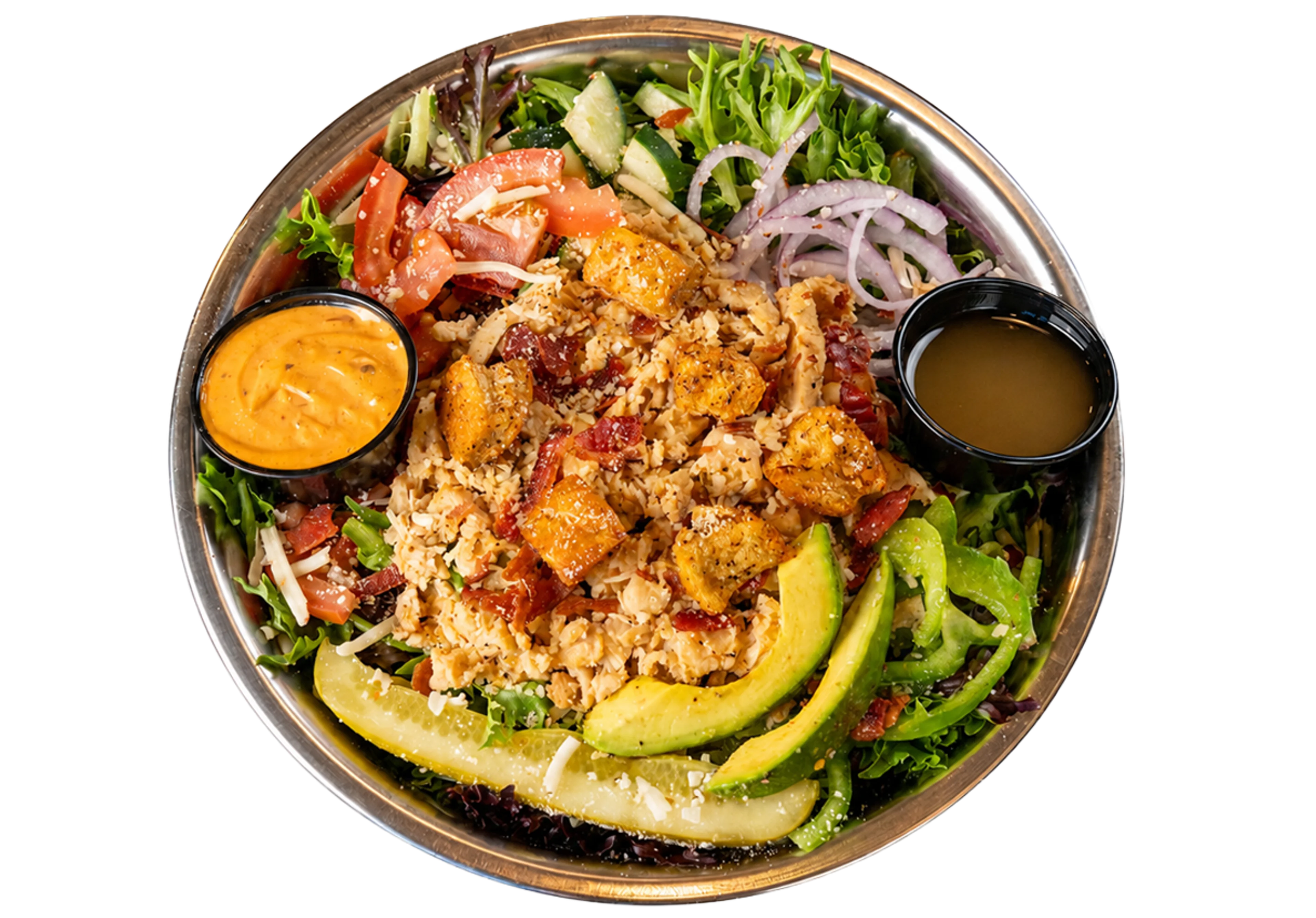 Kali Twist spicy CHICKEN club salad with grilled chicken breast, spring mix, tomatoes, green bell peppers, and onion.