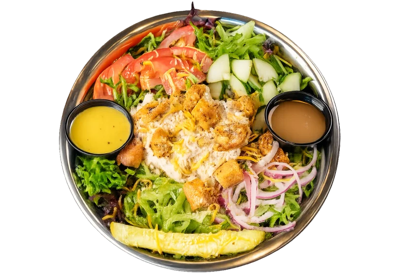 Pacific Blue tuna SALAD with tuna salad, spring mix, tomatoes, green bell peppers, and onion.